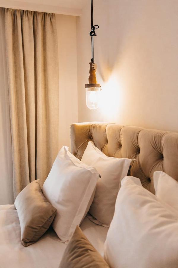 Hotel The Berg'S 2 Ocna Mures Esterno foto